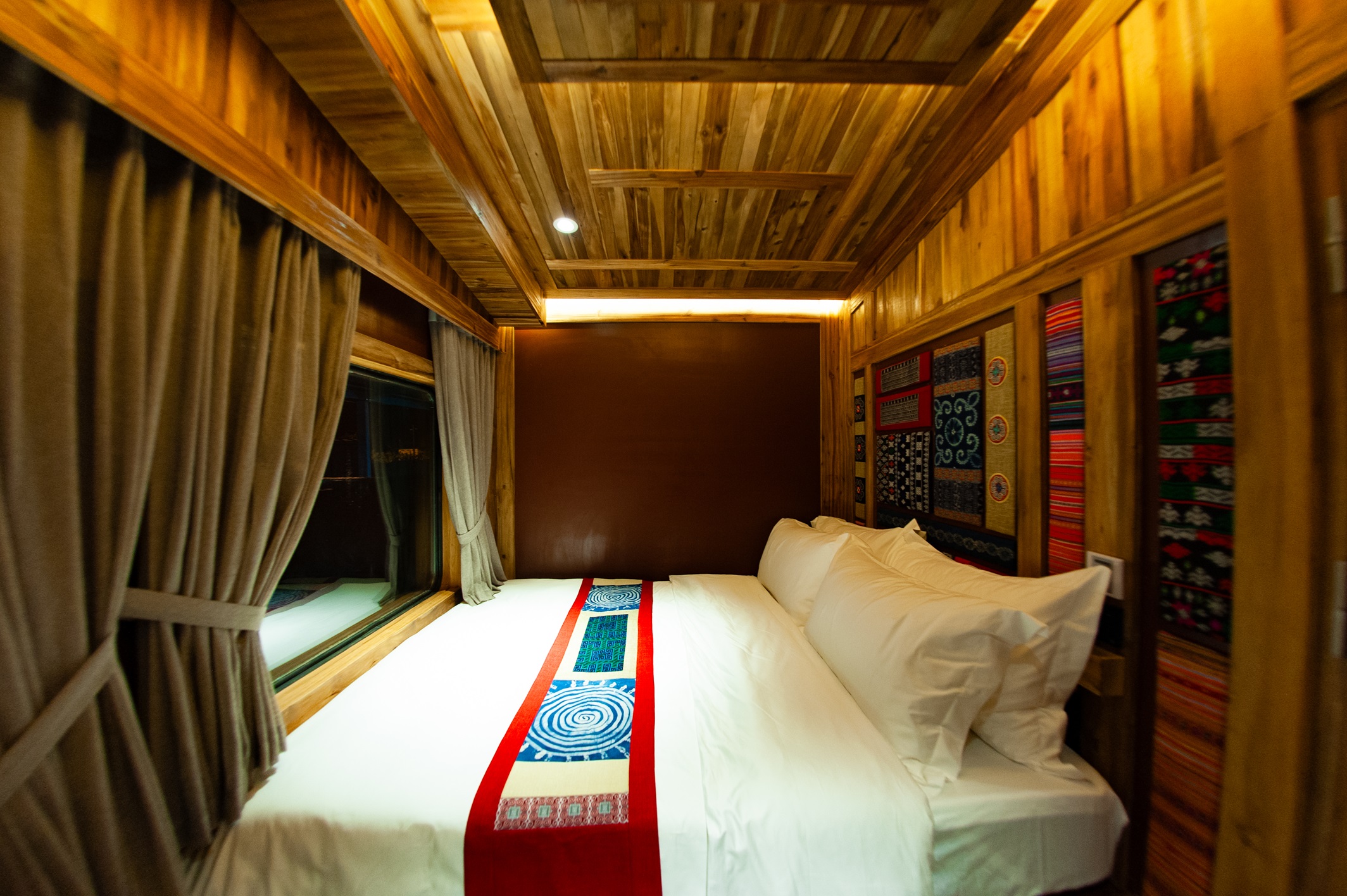 Cabin Class - hanoi - sapa